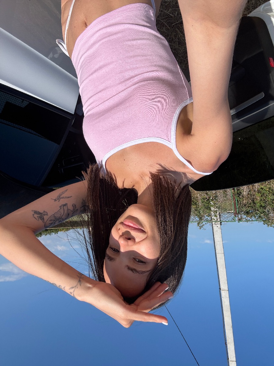 Sexy model Tina in Wuhan